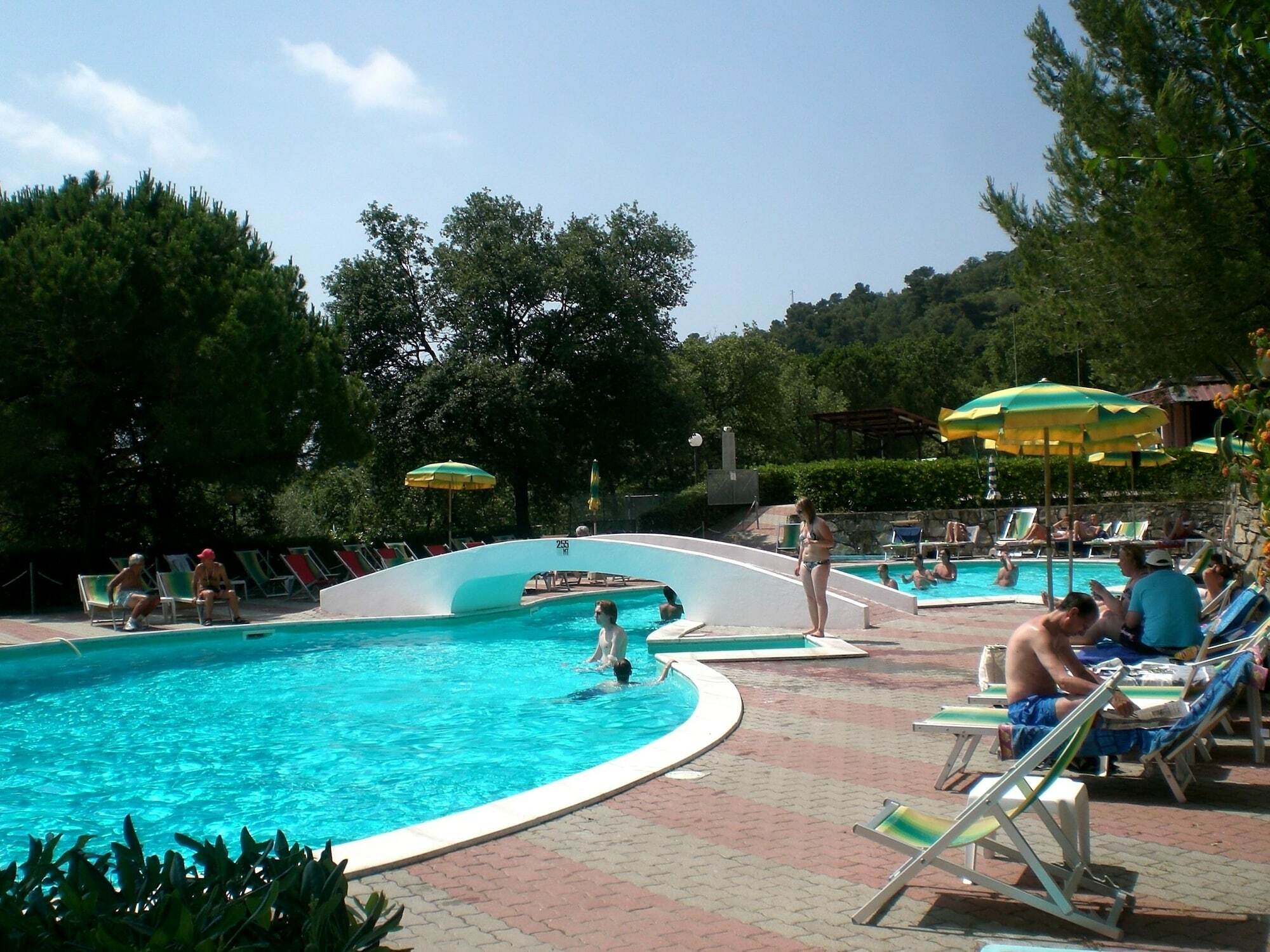 Villaggio Colombo Nuova Gestione Marina dʼMarina dʼAndora Екстериор снимка